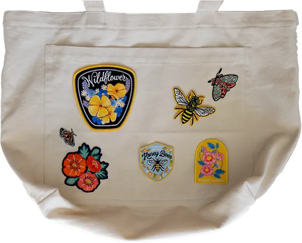 Canvas tote patch detail