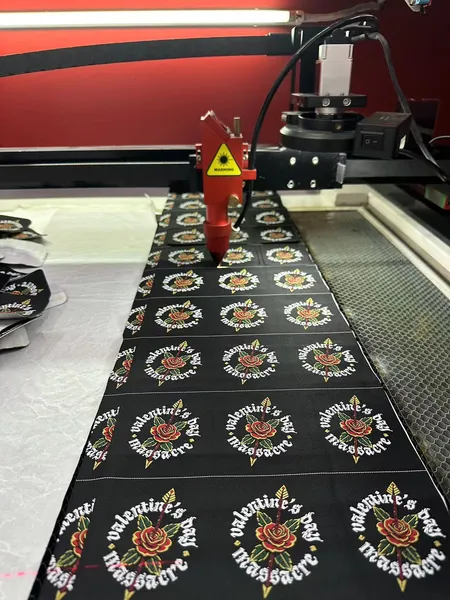 Laser cutting circular patches